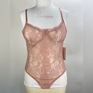 349B-NUDE. Lace Bodysuit with Adjustable Straps